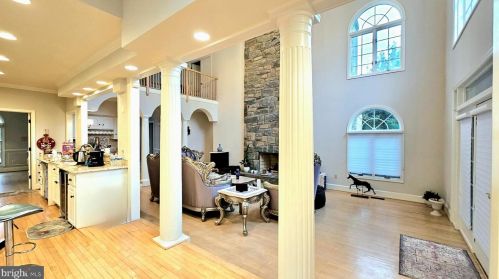 17815 Fraley Farm Rd, Rockville MD 20855-1664 exterior