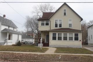 525 Pennsylvania Ave, Aurora, IL 60506-3027