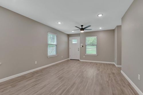 726 Chestnut St, Denison TX  75021-4718 exterior