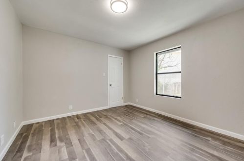 2634 Cypress Ave, Dallas TX  75227-8024 exterior