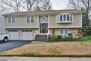 20 Schuler Ave, Waldwick, NJ 07463-1313