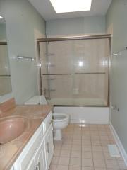 27 Mayfair Ln, Aurora IL  60504-4096 exterior