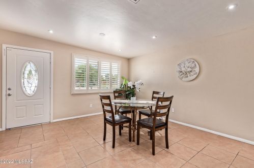 7325 35th St, Tucson AZ  85710-6048 exterior