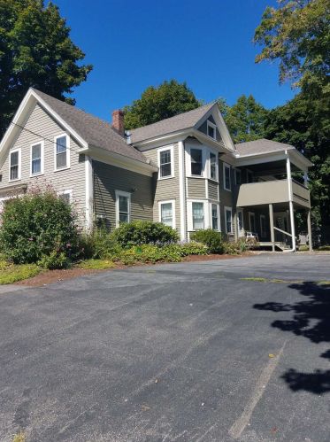 36 Franklin St, Concord, NH 03301-4556