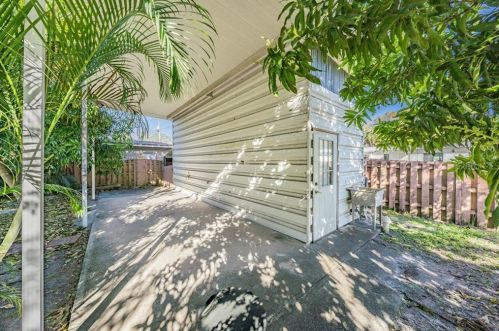 3201 Osborne Ave, Tampa FL 33610-2156 exterior