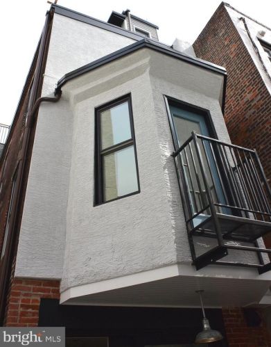 628 19 St, Philadelphia PA 19121-4120 exterior