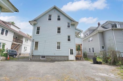 54 Lester St, Springfield MA 01108-2140 exterior