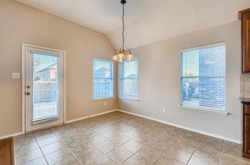 11092 Snyder Dr, Frisco TX 75035-8891 exterior