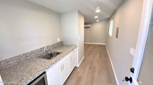 5754 18th St, Tucson AZ  85711-5106 exterior