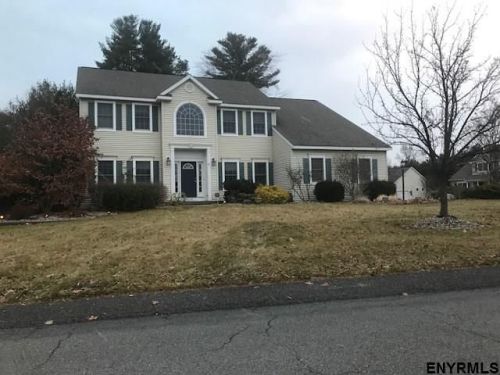 2014 Dobie Ln, Schenectady, NY 12303-6013