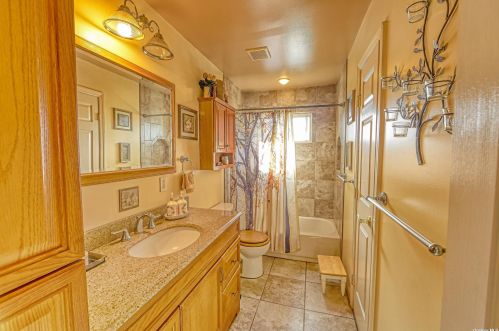 1596 Roosevelt Ave, Bohemia NY 11716-1407 exterior