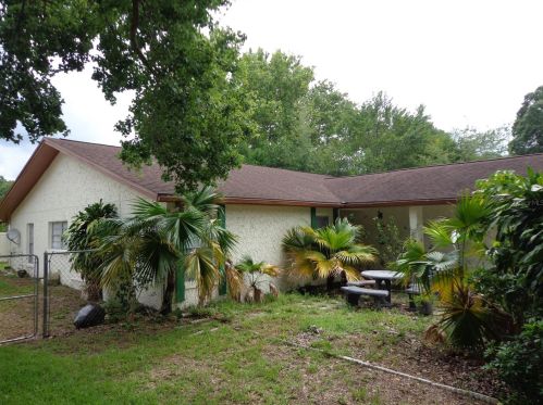 14304 Capitol Dr, Tampa, FL 33613-2116