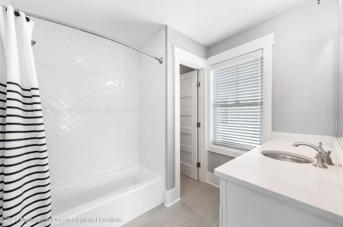 170 Osborne Ave, Point Pleasant Beach NJ  08742-4624 exterior