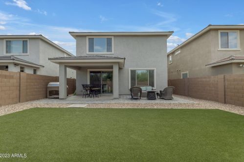 22034 28 Pl, Phoenix AZ 85008-4702 exterior