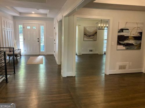 2933 Margaret Mitchell Ct, Atlanta GA 30327-1614 exterior