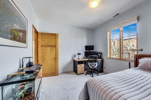 1453 Belden Ave, Chicago IL 60647-3220 exterior