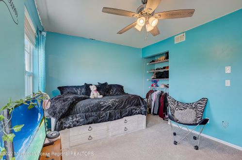 5 Hummingbird Way, Jackson Twp NJ exterior