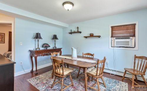 48 Prospect Ave, Edison NJ  08817-3744 exterior