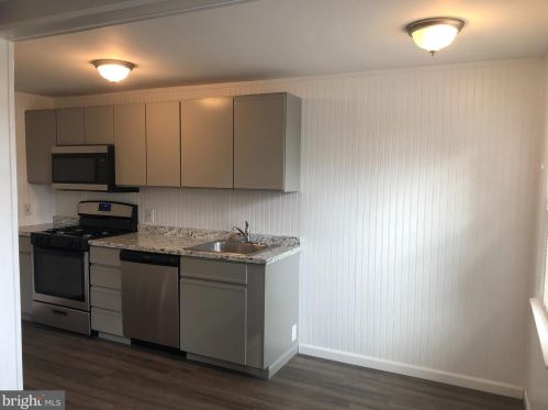 213 21 St, Chester PA 19013-0055 exterior