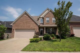 665 Estrella Dr, Lexington, KY 40511-8670