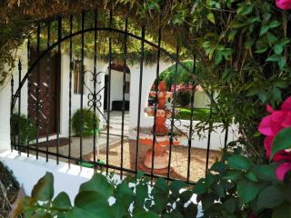 7520 23rd Ave, Phoenix, AZ 85021-6802