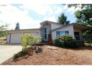 890 38 Ave, Eugene OR  97405-2375 exterior