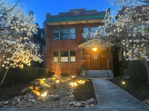 6931 1st St, Pittsburgh PA  15208-2103 exterior