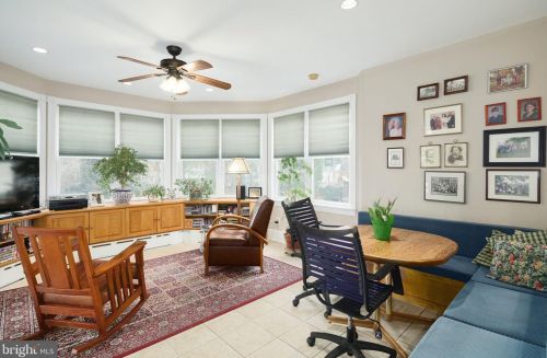 44 Linden Ave, Tavistock NJ 08033-2542 exterior