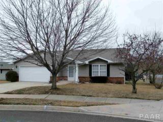 2715 Village Ct, Pekin, IL 61554-6380