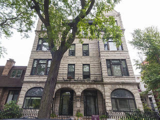 1847 Cleveland Ave, Chicago IL  60614-5205 exterior