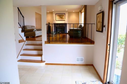 6 Iron Forge Rd, Parsippany, NJ 07054-4308