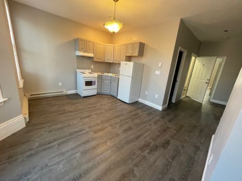 131 Newton St, Boston MA exterior