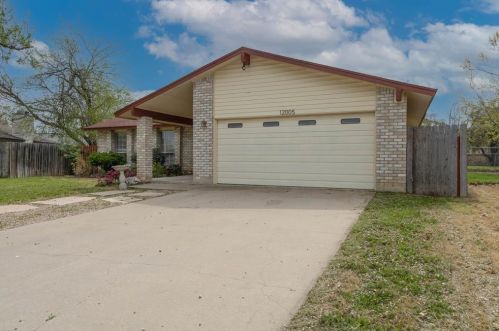 12005 Acorn Creek Trl, Austin TX  78750-1420 exterior