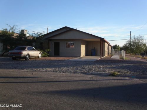 157 Lester St, Tucson AZ  85705-6549 exterior