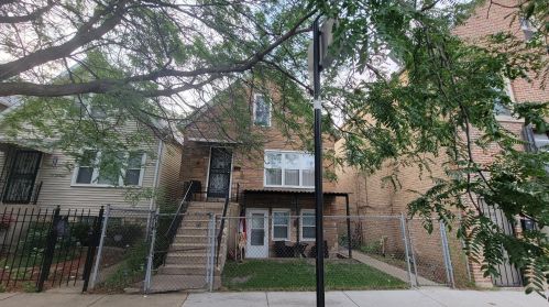 4202 Augusta Blvd, Chicago IL 60651-2511 exterior