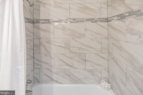 5440 Marvine St, Philadelphia PA 19141-3009 exterior