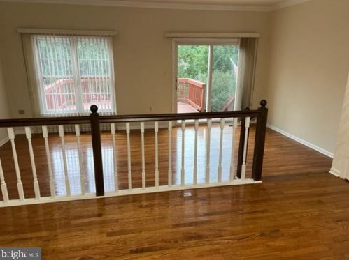 6505 Kemper Lakes Ct, Alexandria VA  22312-3160 exterior