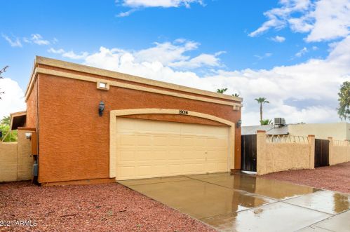 19016 15th St, Phoenix AZ  85024-2364 exterior