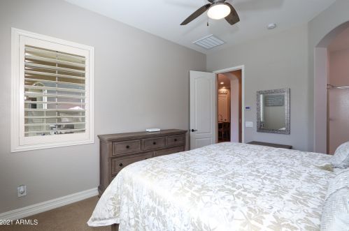 2913 Ebony Dr, Chandler AZ 85286 exterior