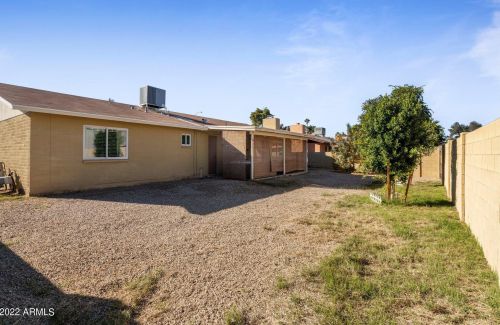 1314 Shannon St, Chandler AZ 85226-5872 exterior