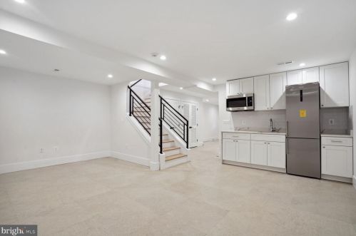 3912 New Hampshire Ave, Washington DC  20011-7917 exterior