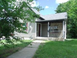 2354 Pierce Ave, Springfield MO  65803-3320 exterior