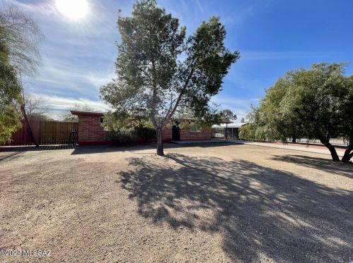 1925 Linden St, Tucson, AZ 85745-1941
