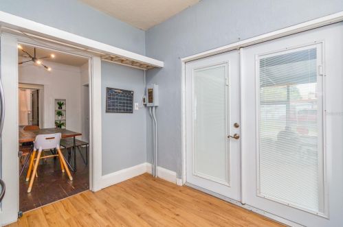 10012 Annette Ave, Tampa FL 33612-6826 exterior