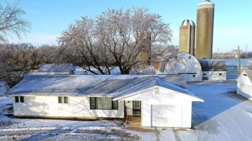 6706 County Road 2, Osakis, MN 56360-8401