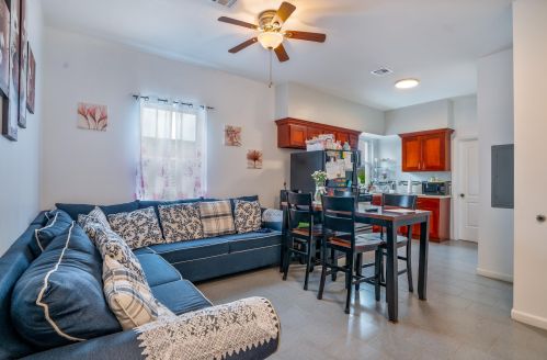 118 40th St, Union City NJ  07087-9308 exterior