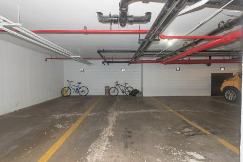 4343 Clarendon Ave, Chicago IL  60613-2698 exterior