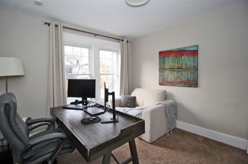 1664 Hillsdale Ave, Pittsburgh PA 15216-1870 exterior