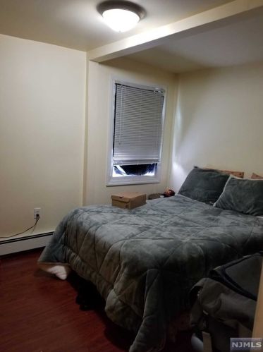 12 Southard St, Paterson NJ 07501-3113 exterior