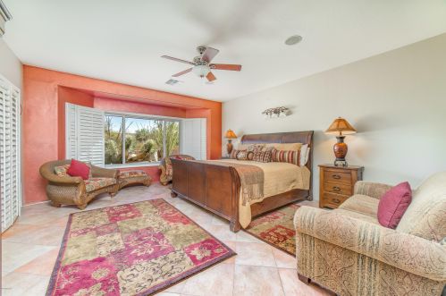 907 Night Heron Dr, Green Valley AZ 85614-6016 exterior